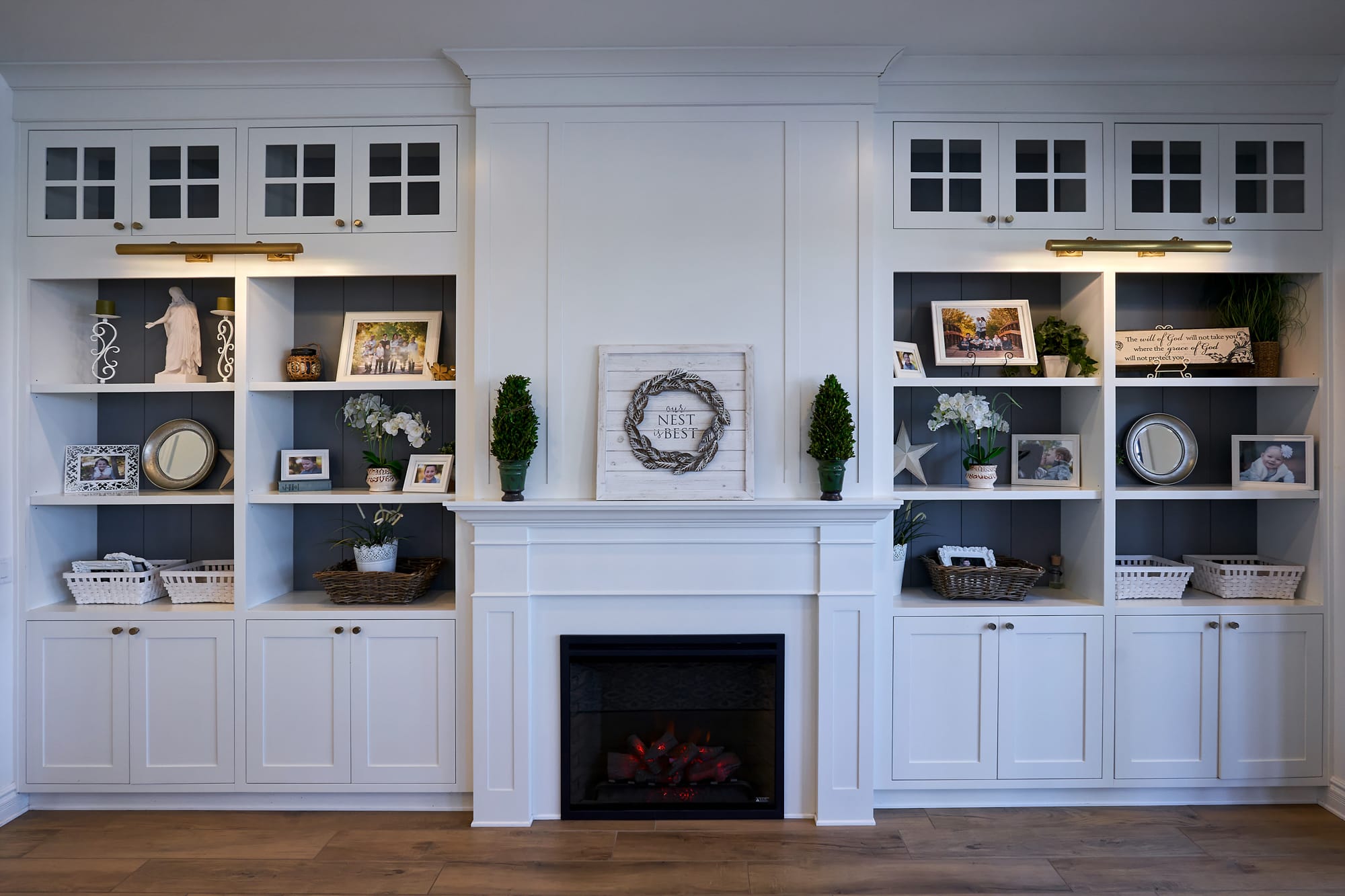 Custom Built-In Fireplace Bookshelf Phoenix