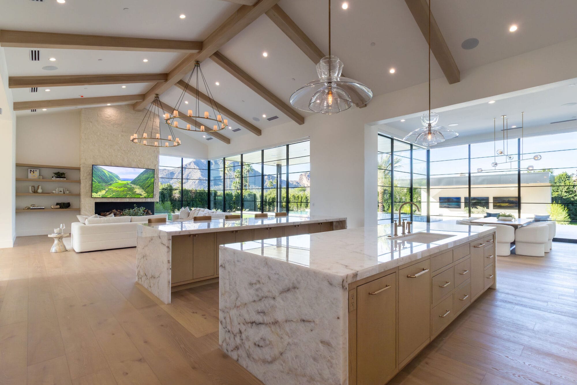Light wood kitchen cabinetry